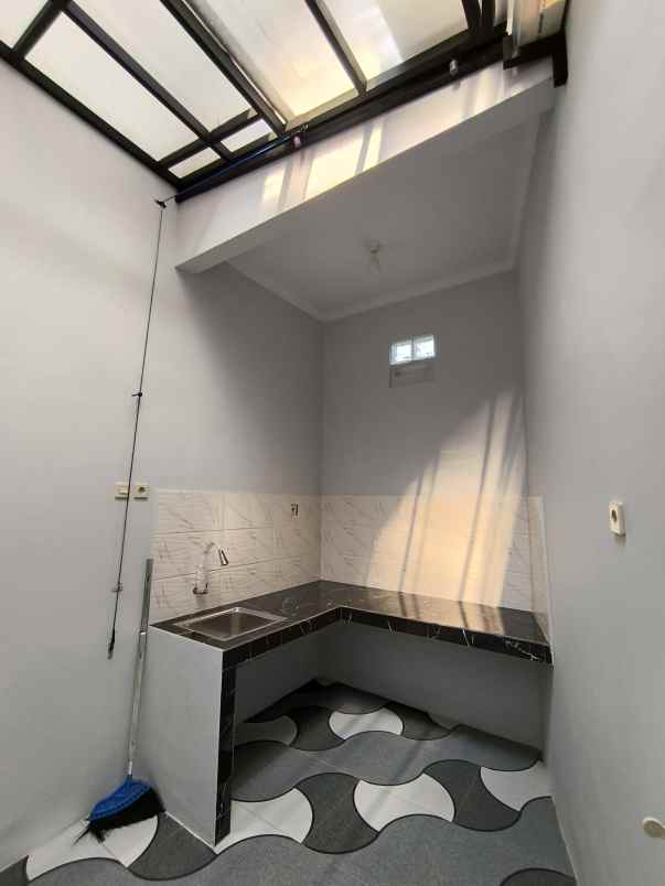 dijual rumah pasir putih