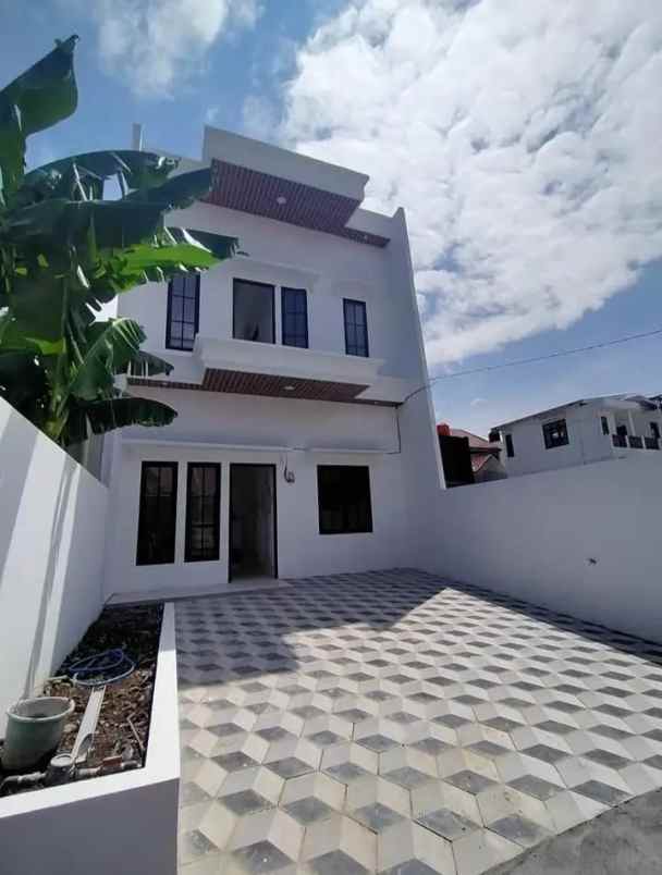 dijual rumah pedurungan