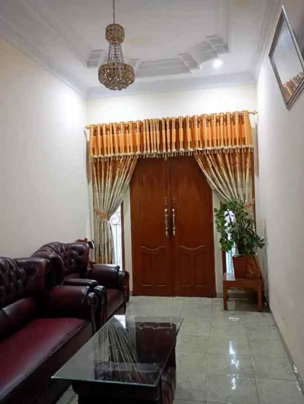 dijual rumah pejaten timur