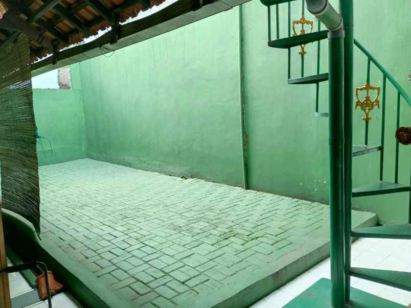 dijual rumah pejompongan