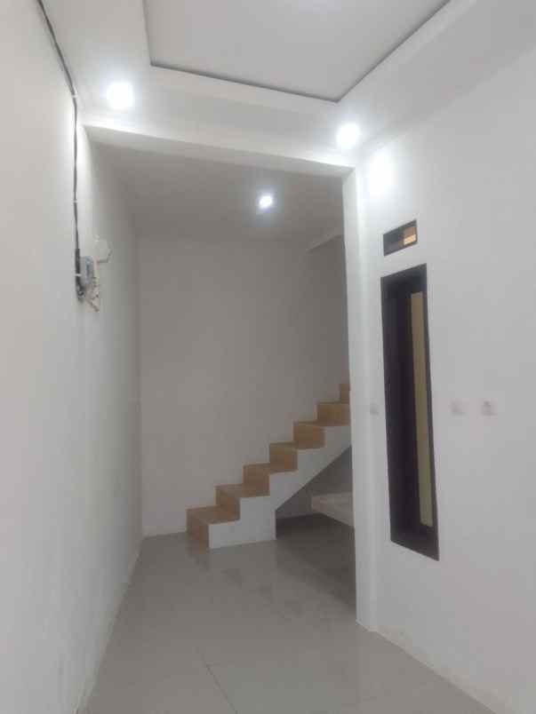 dijual rumah permata cimahi