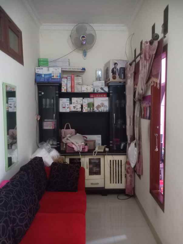 dijual rumah permata griya satria