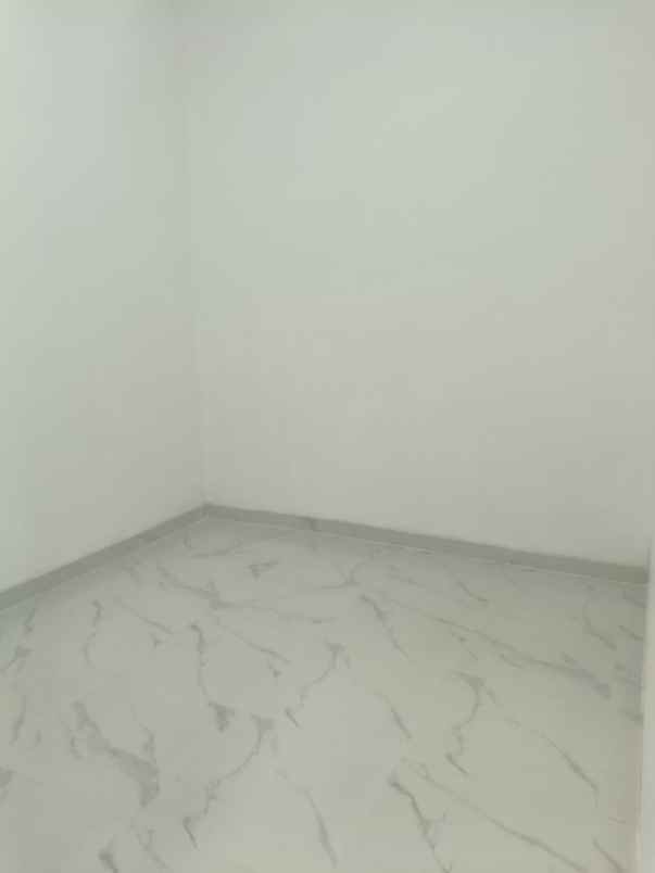 dijual rumah perum barata harapan jaya