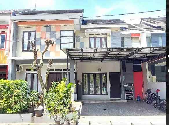 dijual rumah perum dukuh zamrud mustika