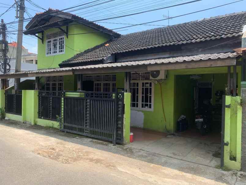 dijual rumah perum pemda blok d2 no 1