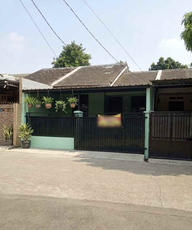 dijual rumah perum pesona laguna 2
