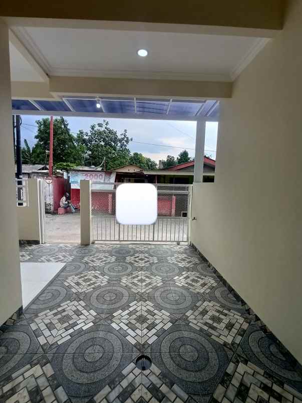dijual rumah perum wisma seroja