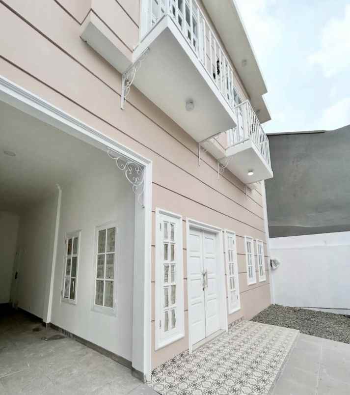 dijual rumah perumahan galaxy bekasi