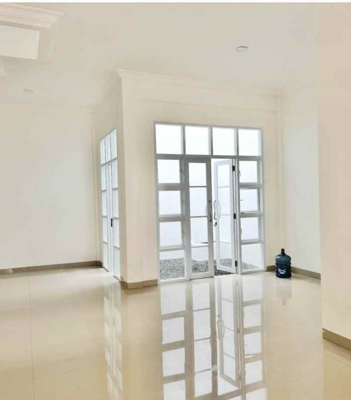 dijual rumah perumahan galaxy bekasi