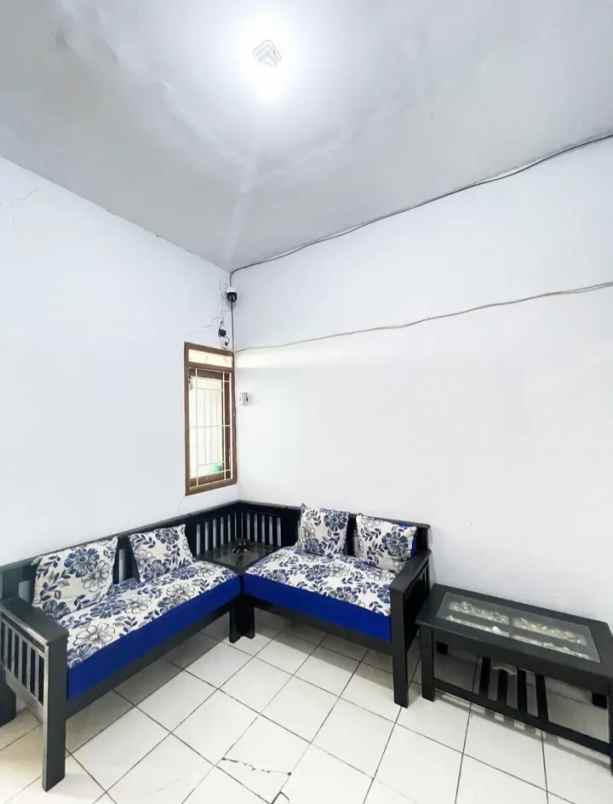 dijual rumah perumahan griya srimahi