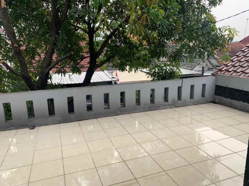 dijual rumah perumahan sukatani permai