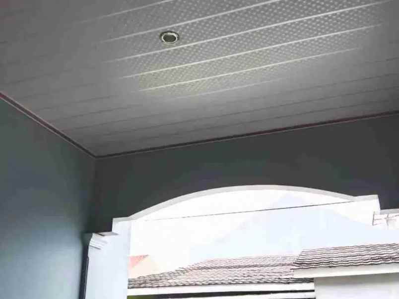 dijual rumah perumnas 1 kranji
