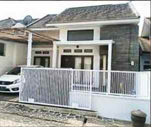 dijual rumah pesanggrahan batu 900 juta