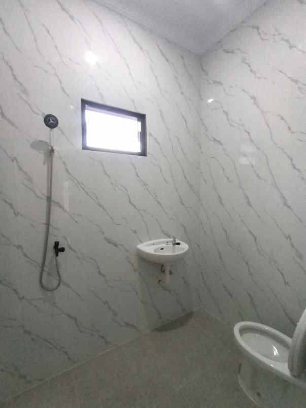 dijual rumah pesona anggrek harapan bekasi