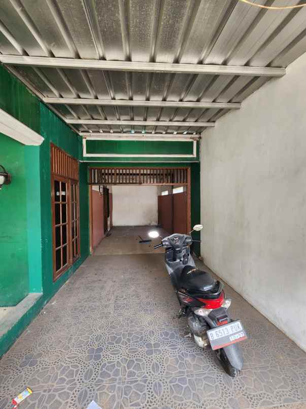 dijual rumah pisangan ciputat tangsel