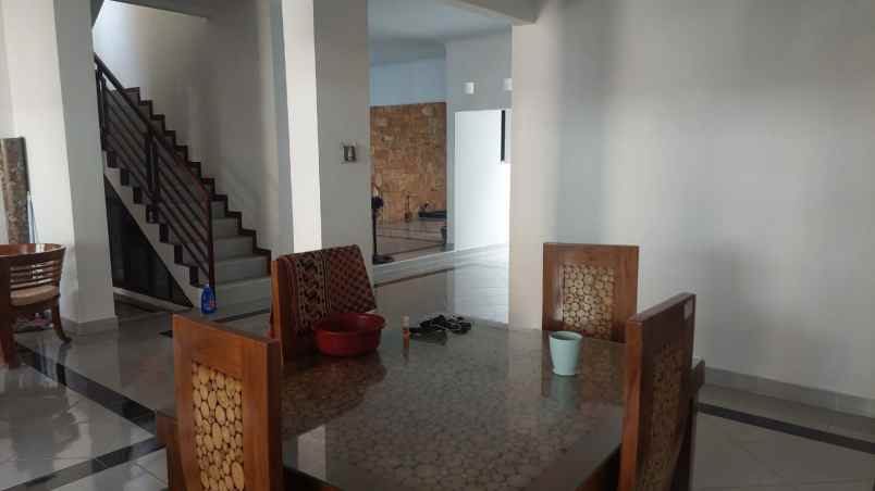 dijual rumah pisangan cirendeu ciputat