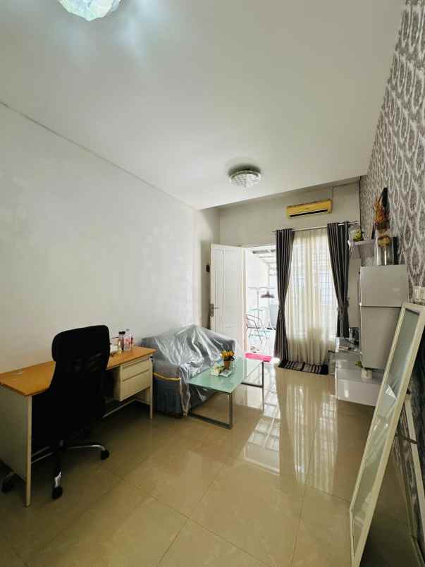 dijual rumah pondok cabe tangsel
