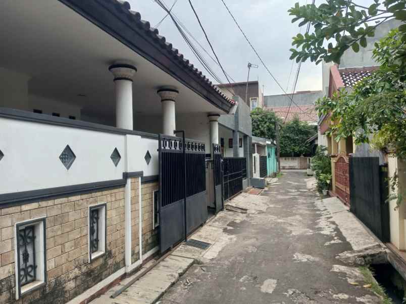 dijual rumah pondok cipta bintara