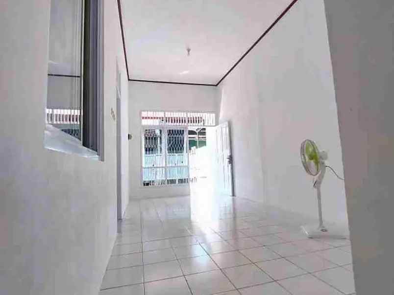 dijual rumah pondok kelapa
