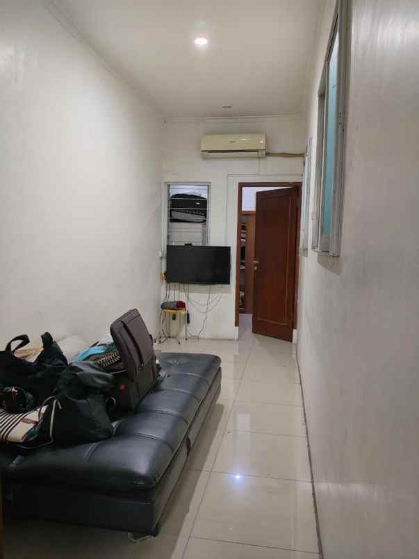 dijual rumah pondok kopi duren sawit