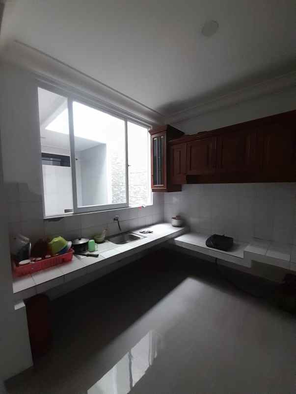 dijual rumah pondok kopi jaktim