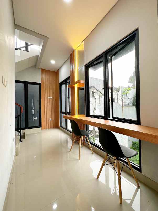 dijual rumah pondok labu