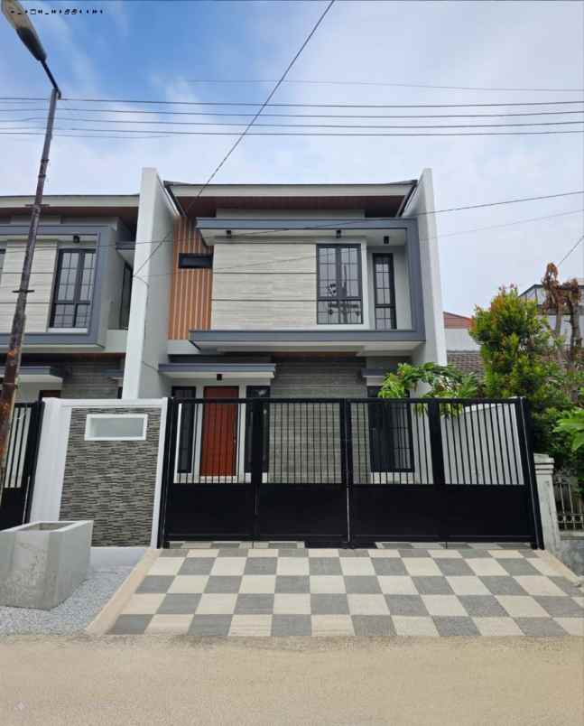 dijual rumah pondok nirwana