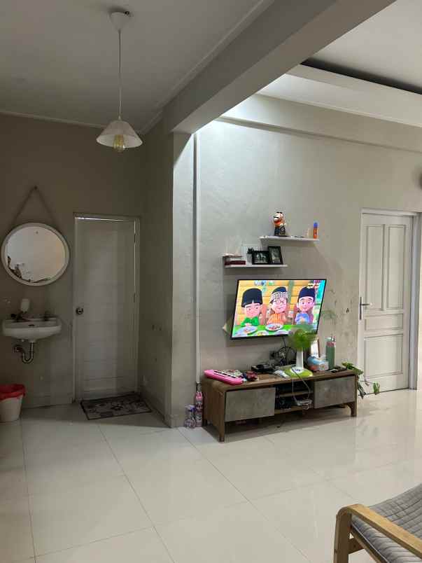 dijual rumah pondok pekayon indah
