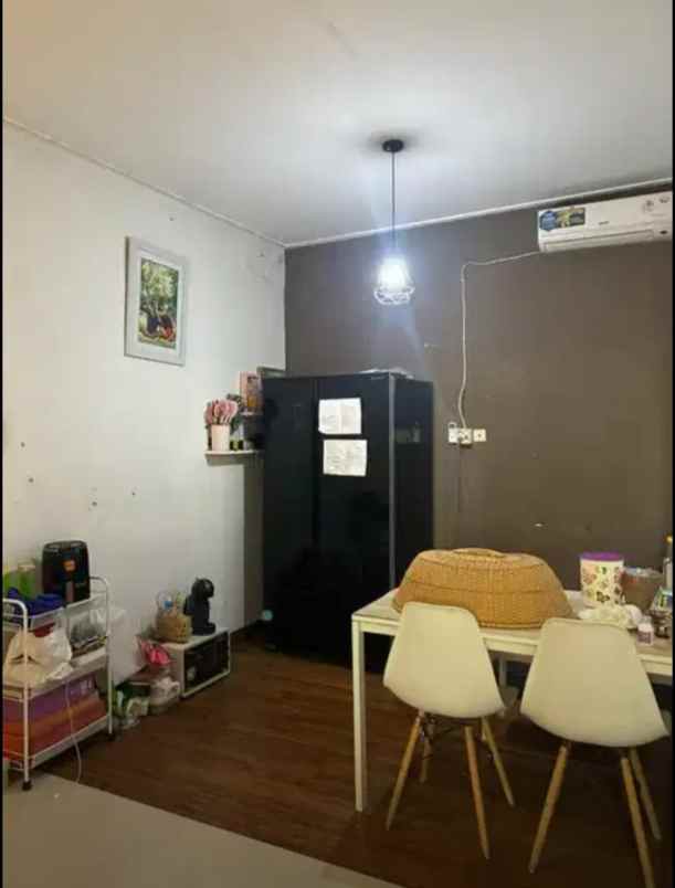 dijual rumah pondok pekayon indah