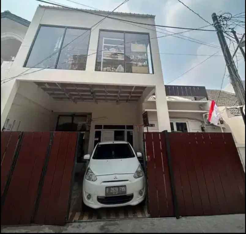 dijual rumah pondok pekayon indah