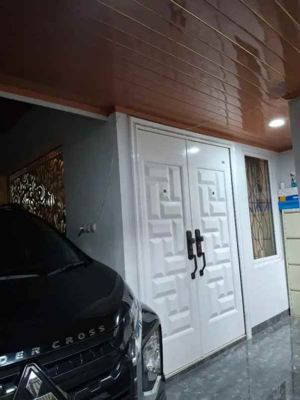 dijual rumah pondok ranji