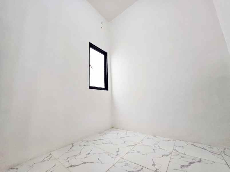 dijual rumah pondok ungu permai