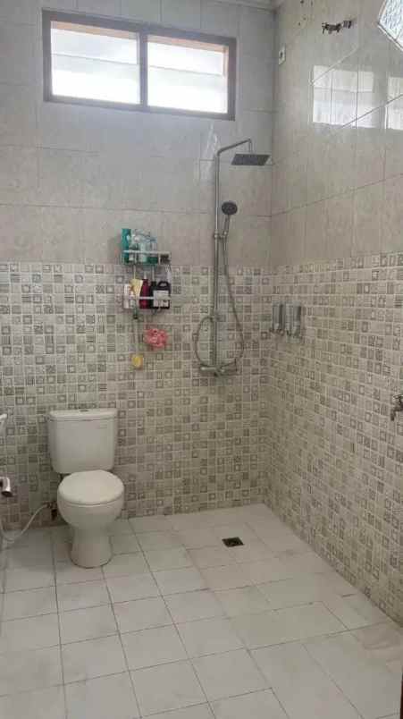 dijual rumah pulo gadung