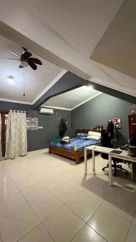 dijual rumah pulo gadung