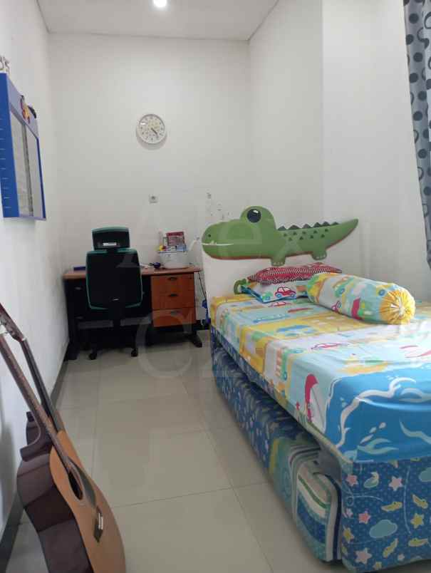 dijual rumah pulomas residence