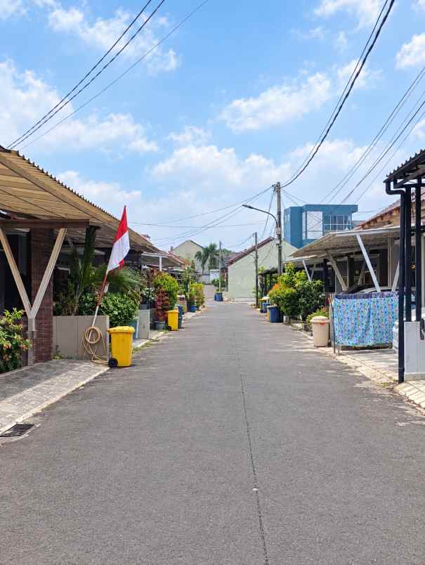 dijual rumah puri hasanah 5