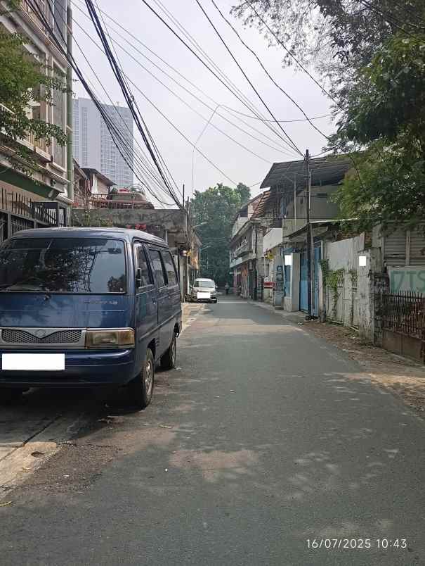 dijual rumah raden saleh cikini