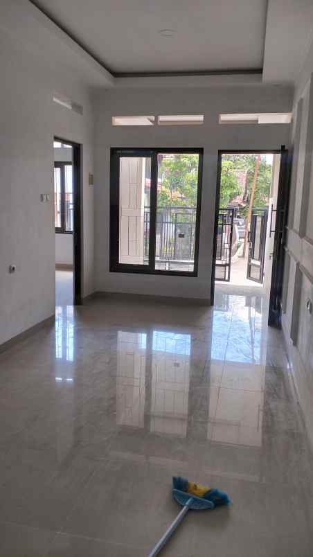 dijual rumah ranca goong