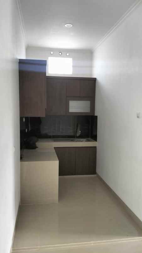 dijual rumah ranca goong