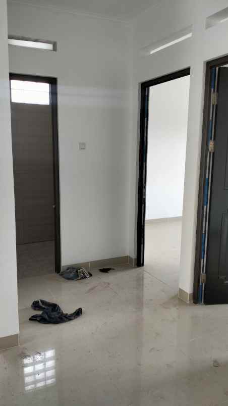 dijual rumah ranca goong