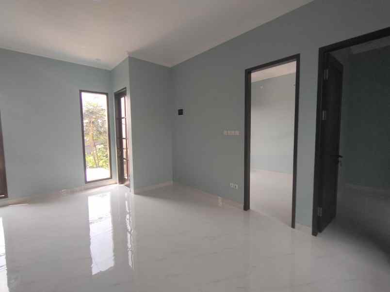 dijual rumah rangkapan jaya baru depok