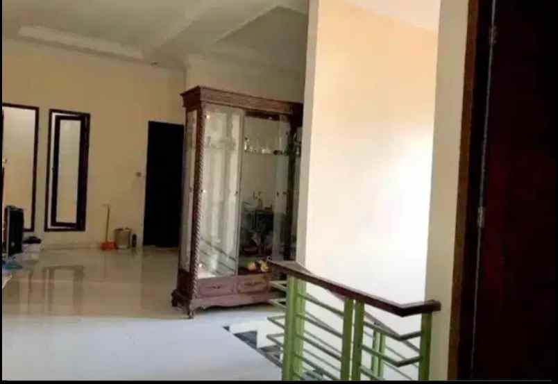 dijual rumah rawamangun