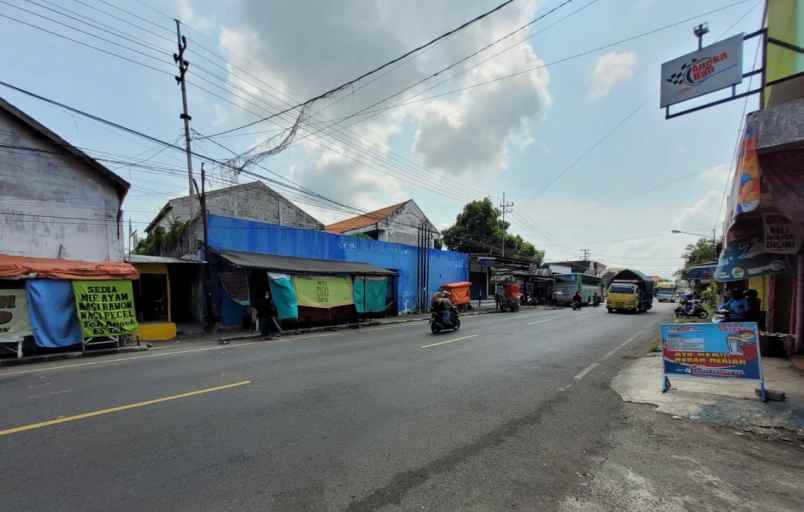 dijual rumah raya babat