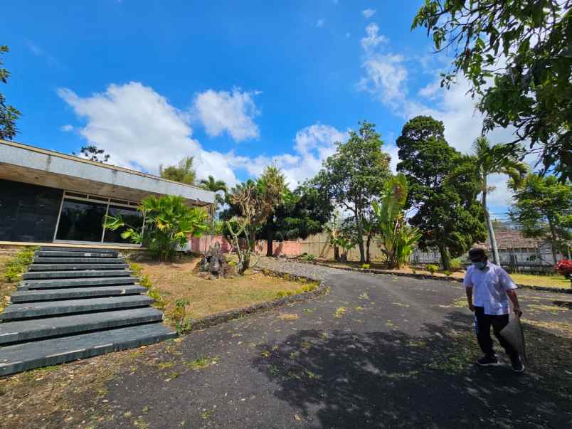 dijual rumah raya panglima sudirman