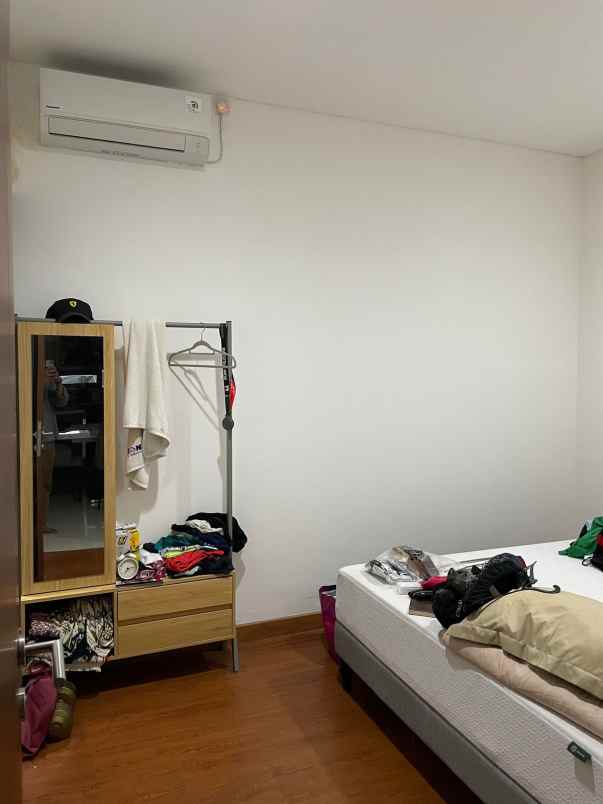 dijual rumah rempoa ciputat tangsel