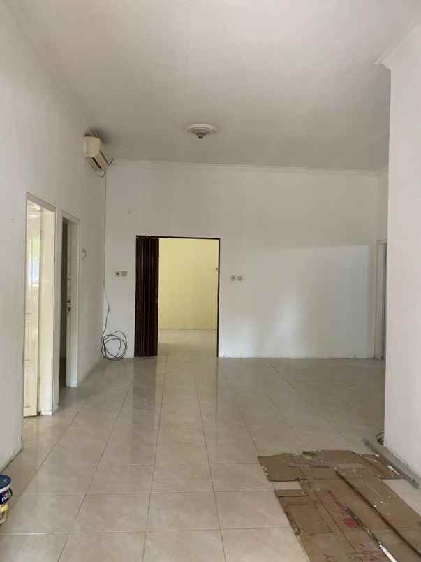 dijual rumah rewwin waru sidoarjo