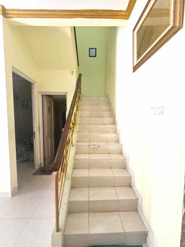 dijual rumah royal residence cakung