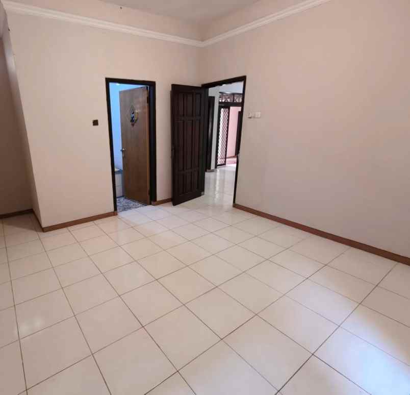 dijual rumah rungkut menanggal harapan