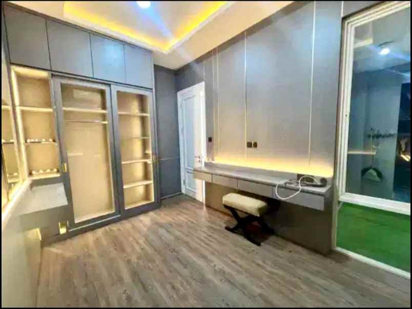 dijual rumah sambikerep