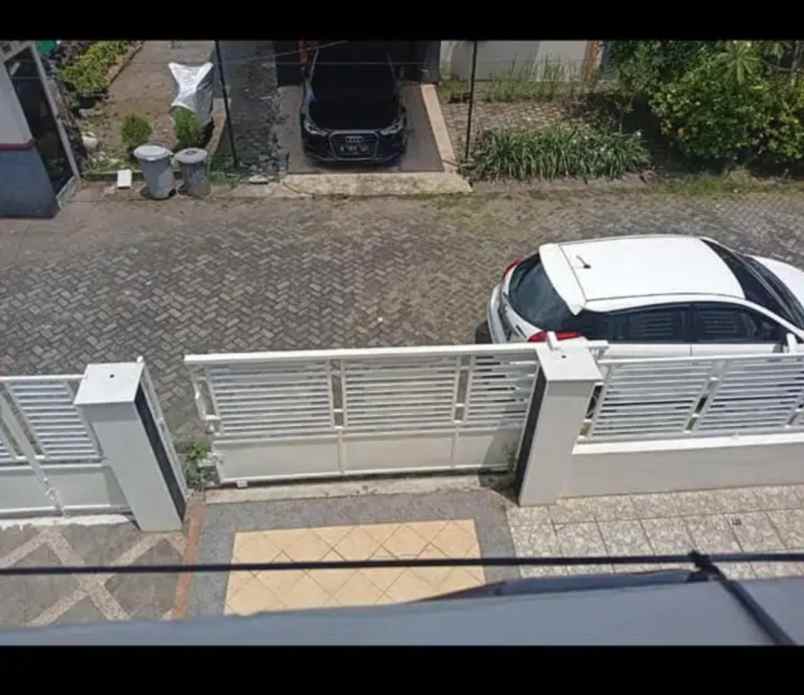 dijual rumah samping hotel hyatt yogyakarta